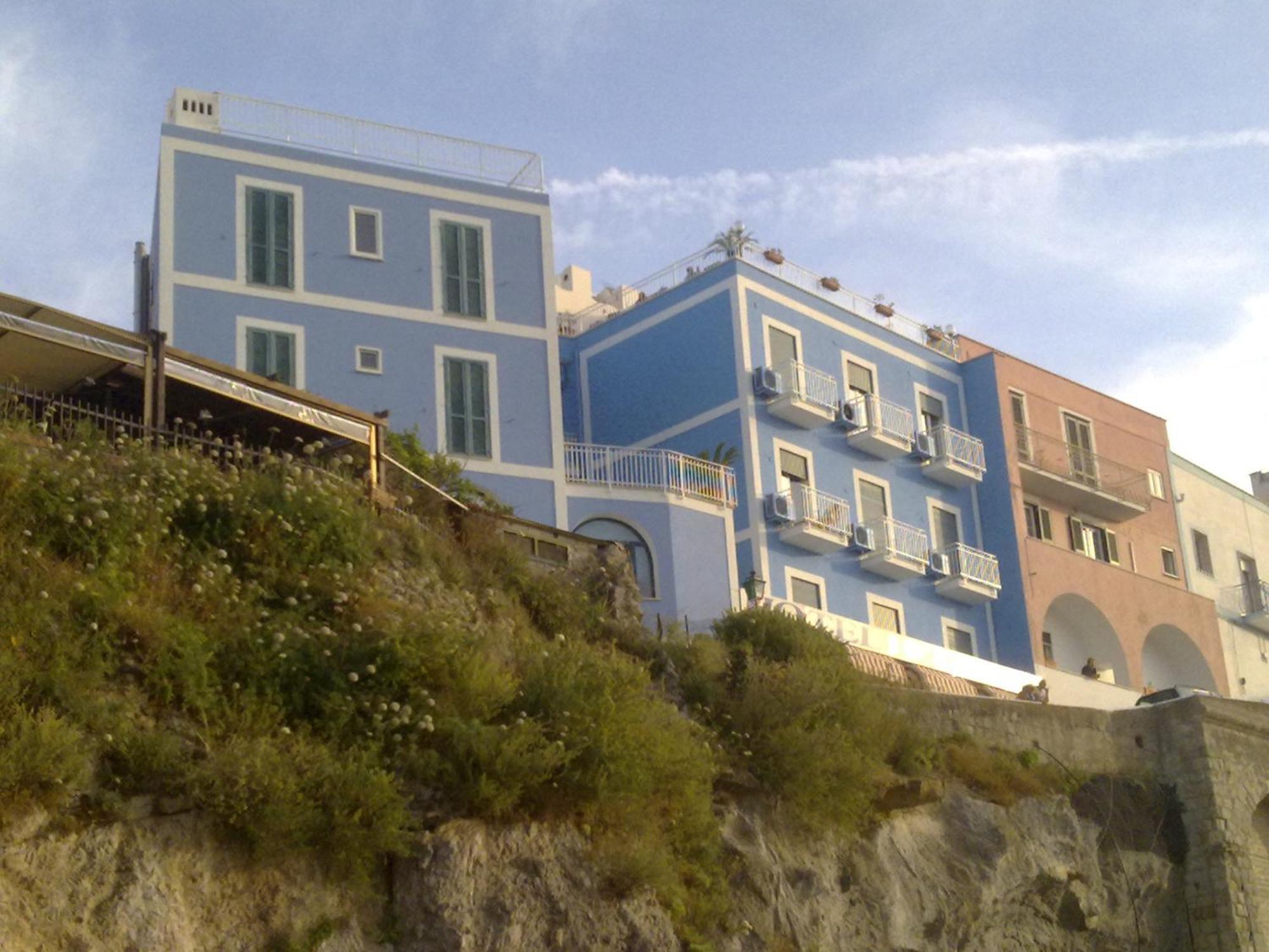 Hotel La Baia Ponza Exterior photo