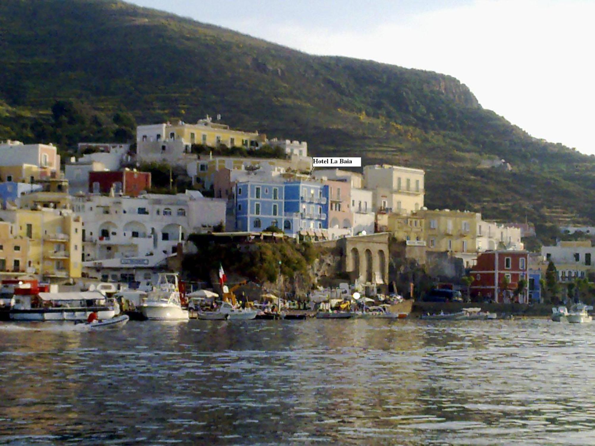 Hotel La Baia Ponza Exterior photo