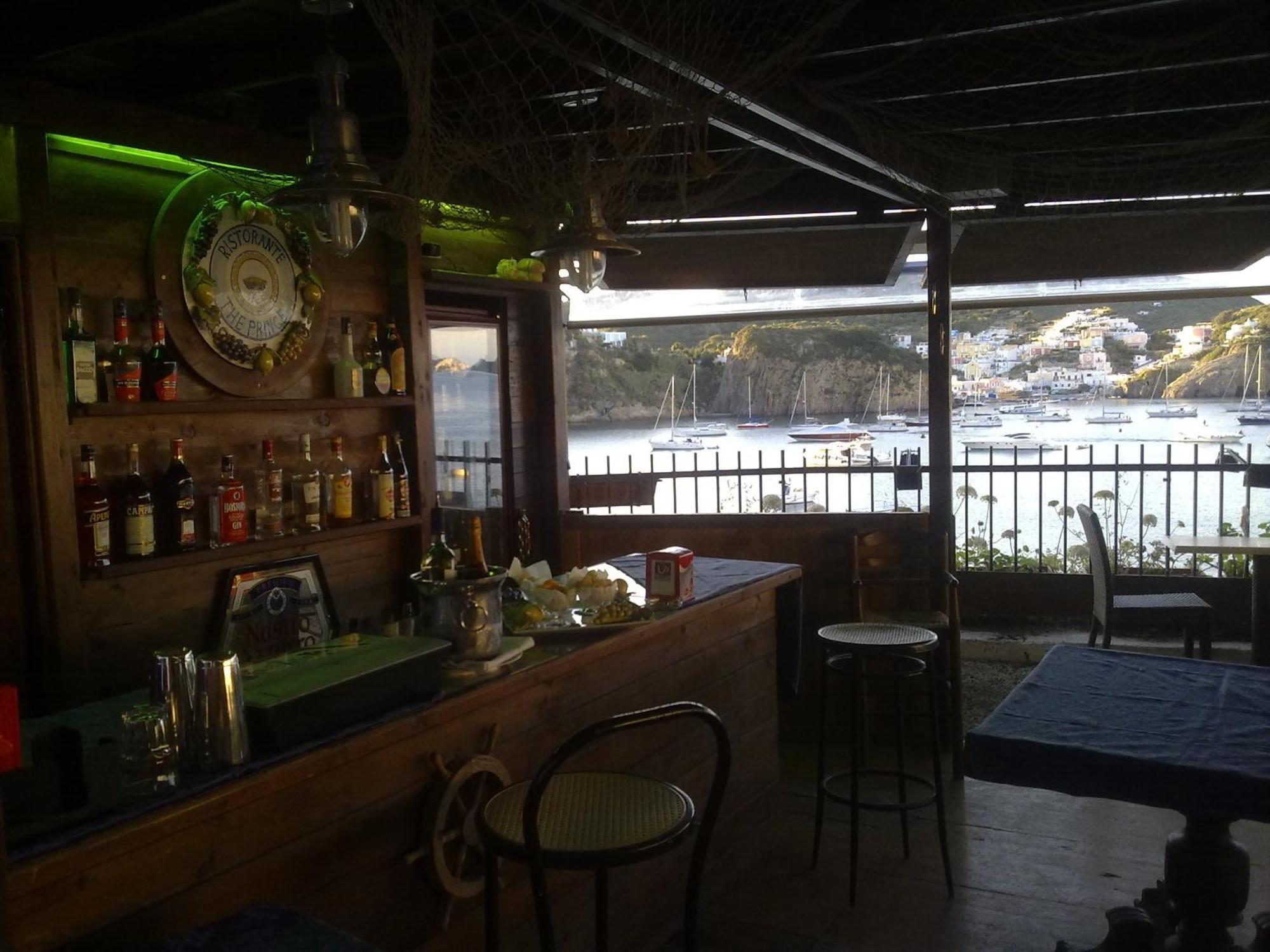 Hotel La Baia Ponza Exterior photo